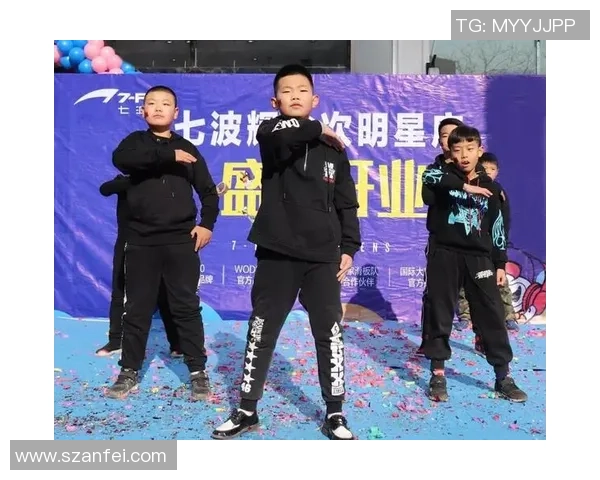 武汉街舞队焕新风貌热议街舞文化的崛起与变革之路 武汉街舞队焕新风貌热议街舞文化的崛起与变革之路