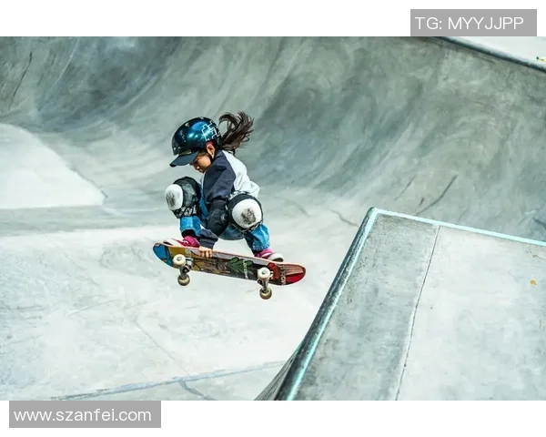 深圳滑板队在世界滑板锦标赛中以100分稳居积分榜首位