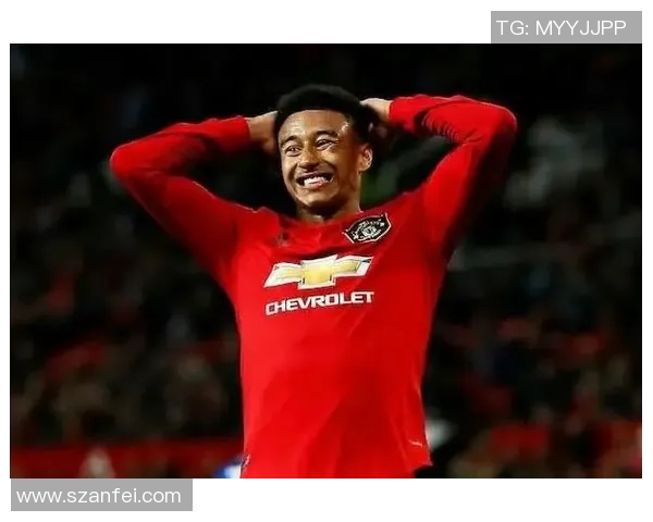 重庆足球队的拼搏之路:从低谷到辉煌的奋斗纪实与心路历程 重庆足球队的拼搏之路:从低谷到辉煌的奋斗纪实与心路历程