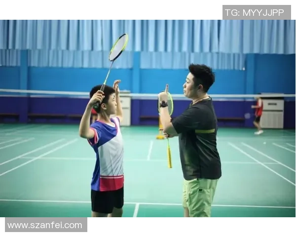 黄强的羽毛球人生深度对话探索他的成长与奋斗历程 黄强的羽毛球人生深度对话探索他的成长与奋斗历程