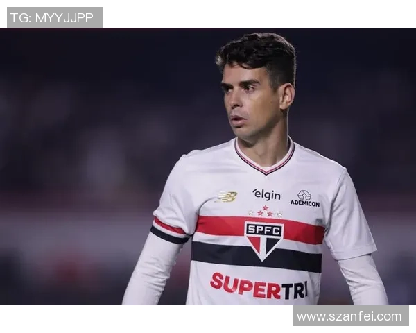 足球明星实力中腰的崛起与影响力分析探讨